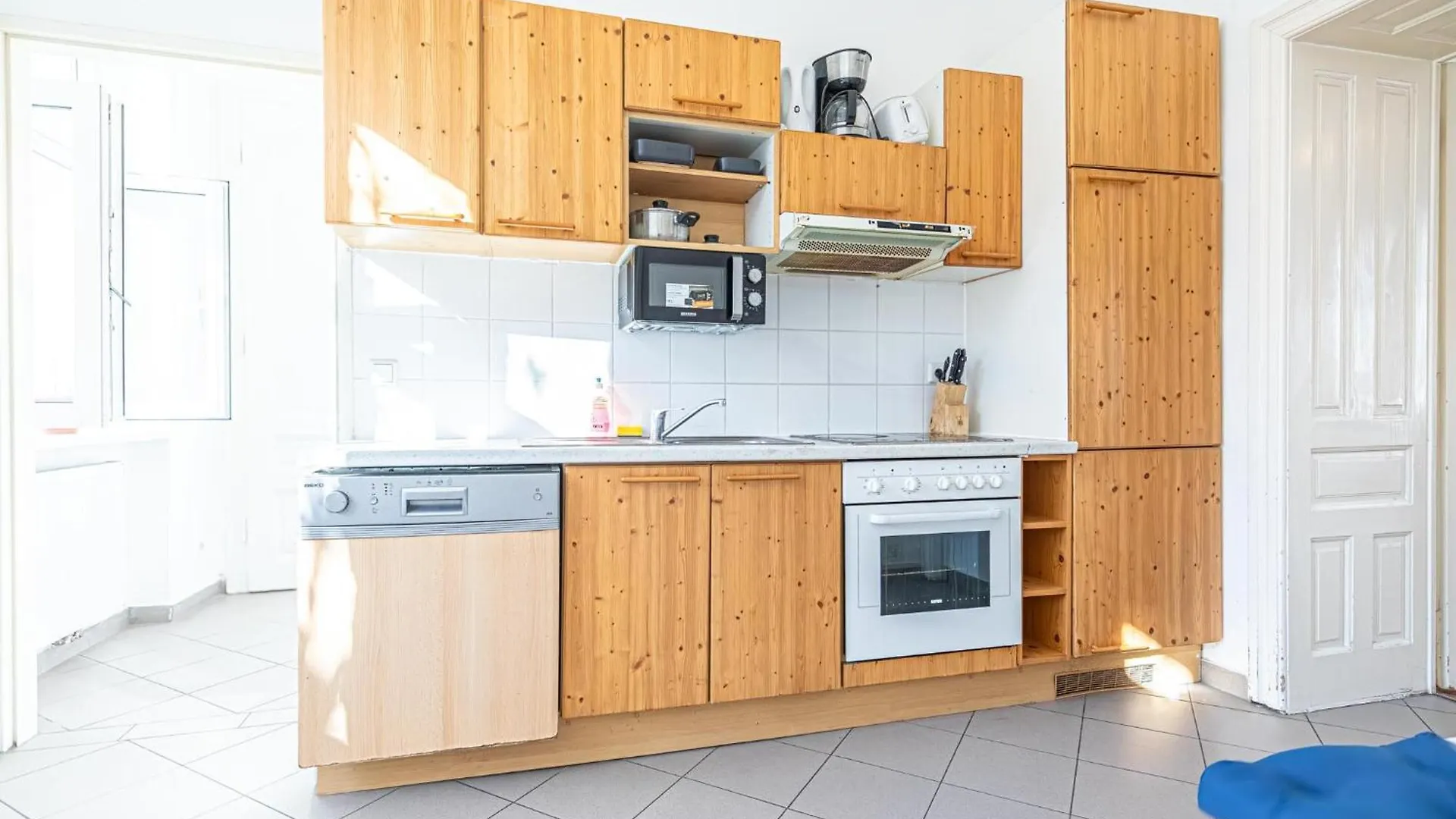 Stylish 2Br Apt For Groups, Up To 5P At Margareten Vienna Austria
