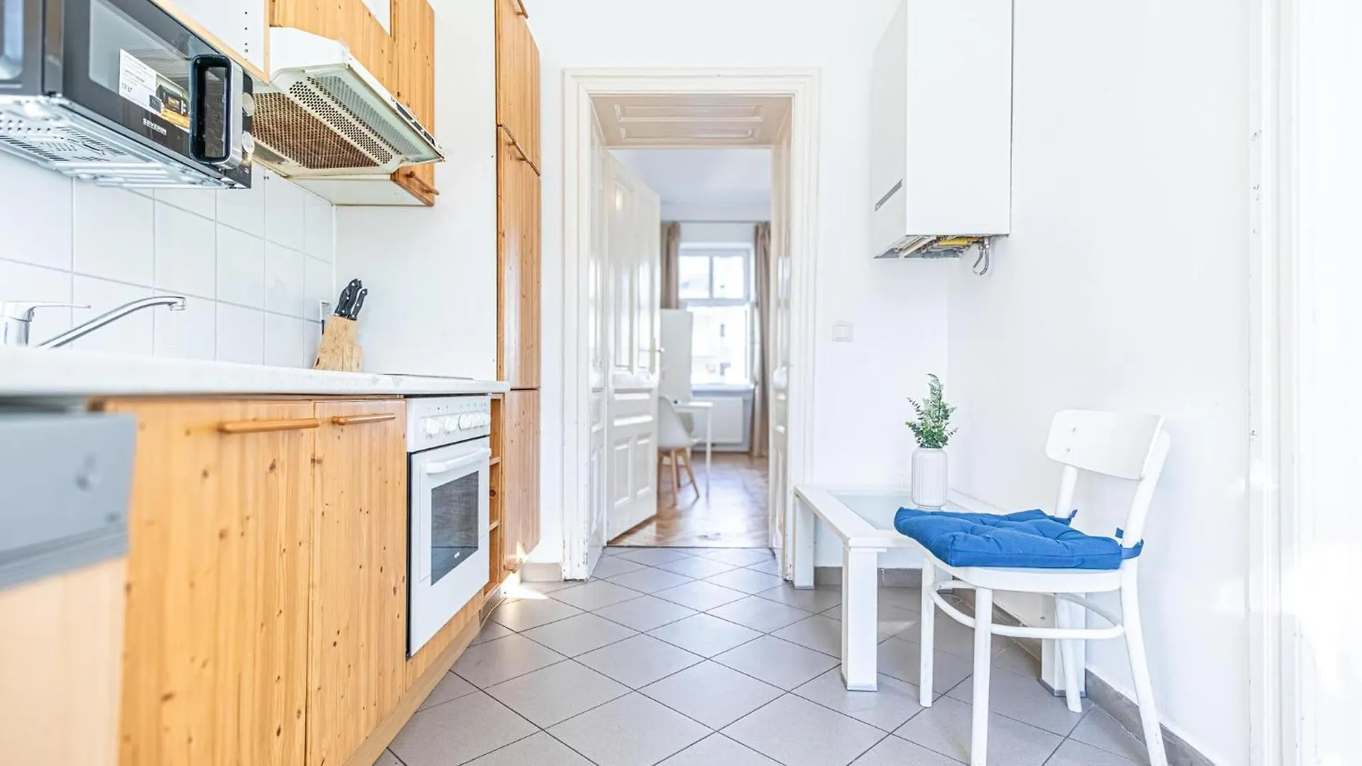 Stylish 2Br Apt For Groups, Up To 5P At Margareten Vienna Appartamento